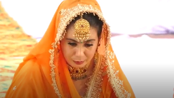 नरिंदर कौर पार्टी कार्यकर्ता मनदीप सिंह को दिल दे बैठी 