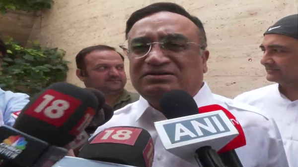 मुख्यमंत्री अशोक गहलोत ने याद दिलाई पायलट की बगावत