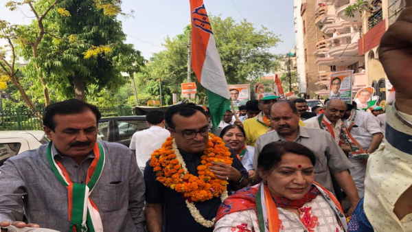 गहलोत समर्थक नेताओं ने माकन पर लगाए थे आरोप