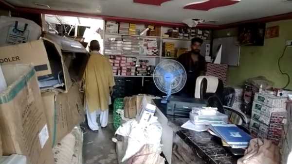 2 लाख के कीमती इलेक्ट्रिक सामान ले गया चोर