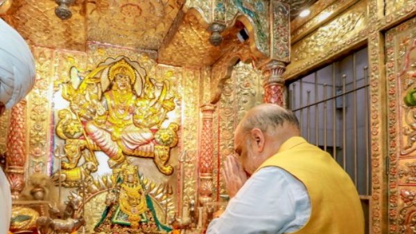 आलीशान हवेली में पले अमित शाह को रईसी की चमक से दूर रखा गया 