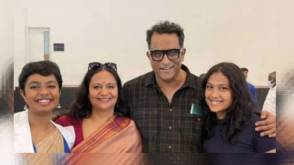 आप अपनी फिल्मो का विषय कैसे चुनते है?