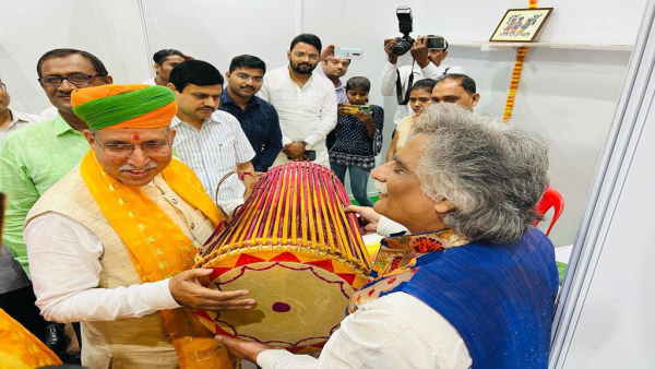  वसुंधरा के दखल के बावजूद देवी सिंह भाटी घर वापसी टली