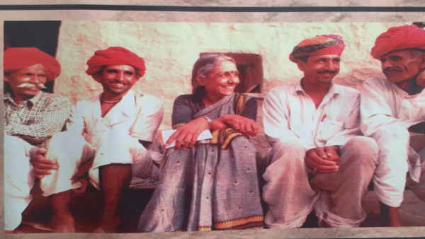 लोक सेवा गारंटी और जिम्मेदारी विधेयक अरुणा रॉय की देन 