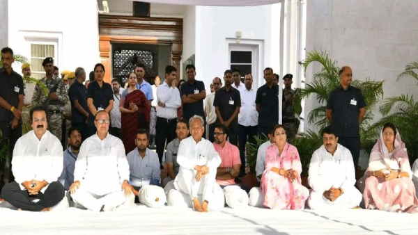 गहलोत समर्थक विधायकों की बगावत