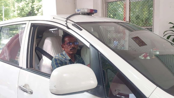 प्रारंभिक शिक्षा बहराइच के नानपारा में हुई