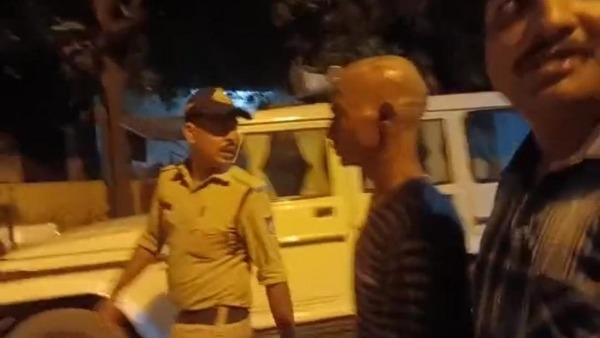 संतोष और धर्मेंद्र का हुआ था गांव के ही दिलीप शर्मा से विवाद