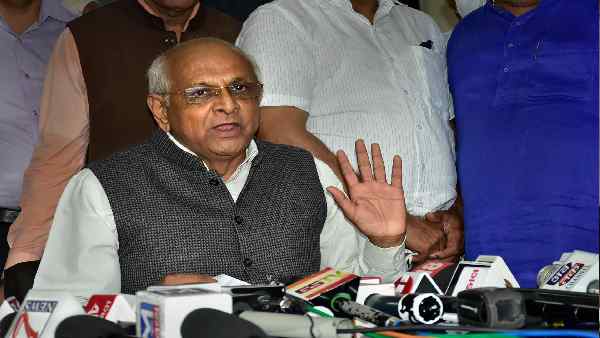 भूपेंद्र पटेल की शिक्षा और पेशा