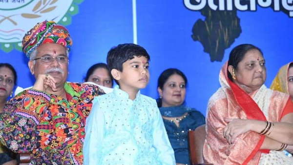 बघेल ने दी दुर्गाष्टमी और महानवमी की शुभकमनायें बघेल ने दी दुर्गाष्टमी और महानवमी की शुभकमनायें