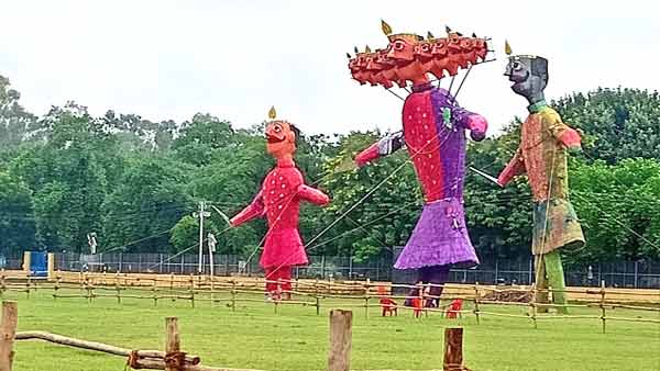 बैठने के लिए 6 हजार कुर्सियां, जारी हुआ पास