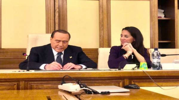  इटली की राजनीति