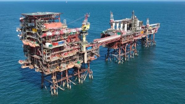 मामला असल में है क्या? मामला असल में है क्या?