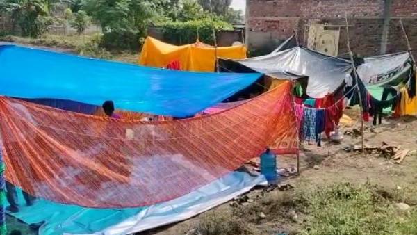 महिलाओं ने बनाया पारंपरिक प्रसाद