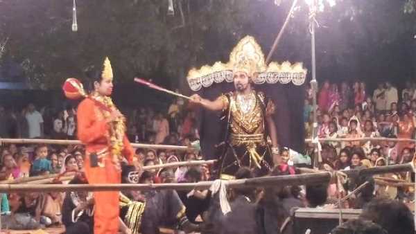 गांव में रामायण के पात्रों के रूप में अब हो रही पहचान