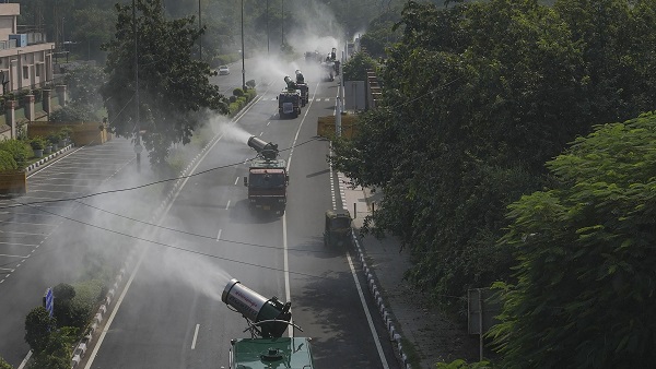 Health Alert of Pollution in Haryana: 3 Districts Red and 8 Districts reached Orange Zone due to Diwali Fireworks Health Alert of Pollution in Haryana: 3 Districts Red and 8 Districts reached Orange Zone due to Diwali Fireworks