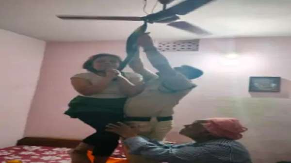 महिला की काउंसलिंग कर मायके वालों को दी गई सूचना महिला की काउंसलिंग कर मायके वालों को दी गई सूचना