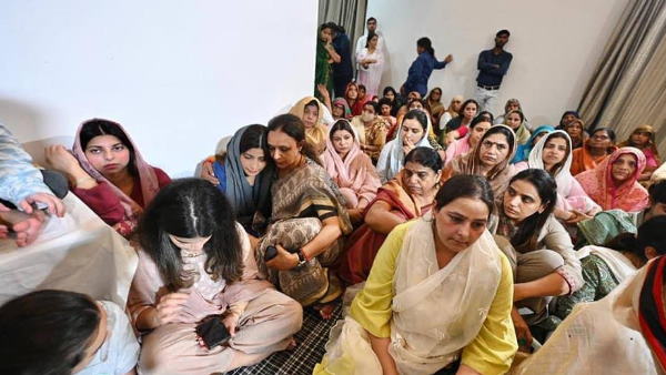 मुलायम की अंत्येष्टि में सीएम योगी सहित शामिल होंगे ये लोग मुलायम की अंत्येष्टि में सीएम योगी सहित शामिल होंगे ये लोग