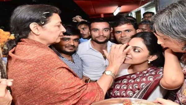 सांसद का चुनाव लड़ना चाहती है दिव्या मदेरणा सांसद का चुनाव लड़ना चाहती है दिव्या मदेरणा