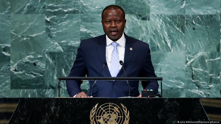 निवर्तमान राष्ट्रपति दमीमा कथित रूप से फिलहाल टोगो में हैं