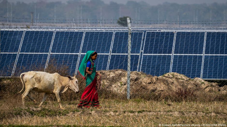 भारत में बढ़ती सौर ऊर्जा भारत में बढ़ती सौर ऊर्जा