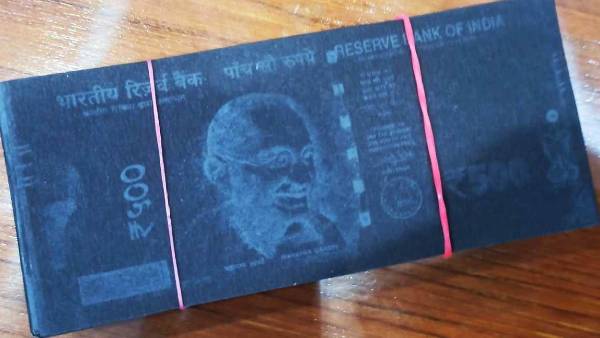 विशेष केमिकल में डुबाया जाता है नकली नोट