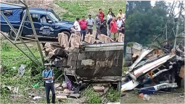 नेपाल में भूस्खलन और बाढ़ से त्रस्त हैं लोग