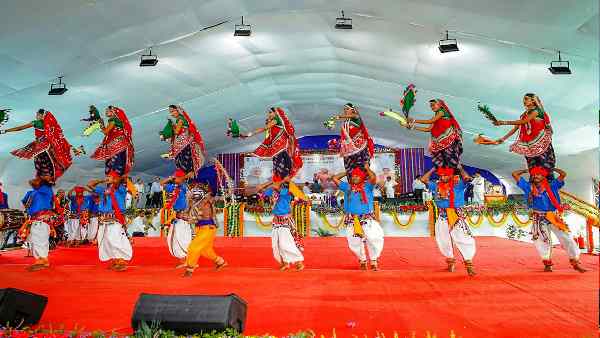 सर्वे में सभी पार्टियों के समर्थकों की राय जानिए