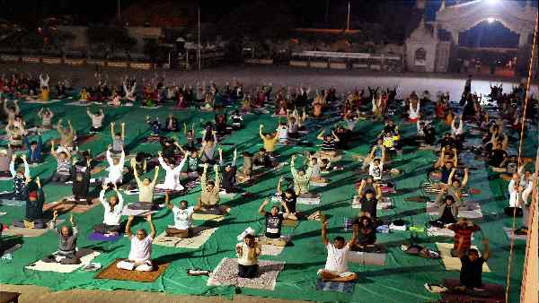 जो मीडिया के संपर्क में नहीं, उन्हें रेवड़ी ज्यादा पसंद नहीं-सर्वे