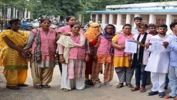 सम्मान तो बहुत मिला लेकिन, नहीं मिल सका योजना का लाभ सम्मान तो बहुत मिला लेकिन, नहीं मिल सका योजना का लाभ