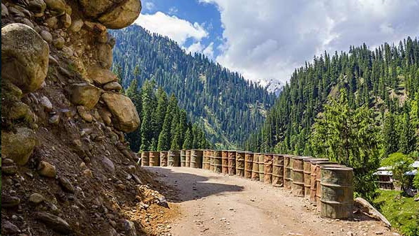 फरवरी 2021 के बदले गुरेज के हालात 