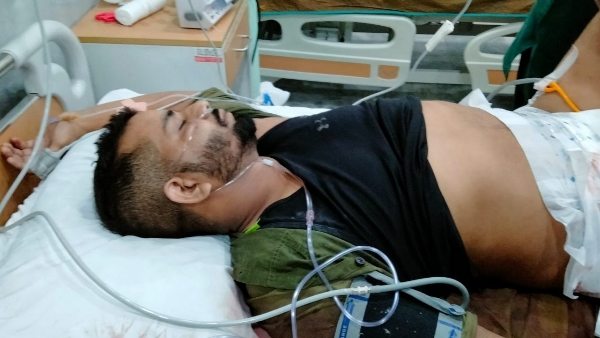 गोली चलने के बाद मच गई अफरा-तफरी गोली चलने के बाद मच गई अफरा-तफरी