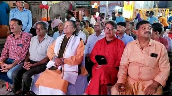 अचलेश्वर महादेव मंदिर पर किया गया सीधा प्रसारण