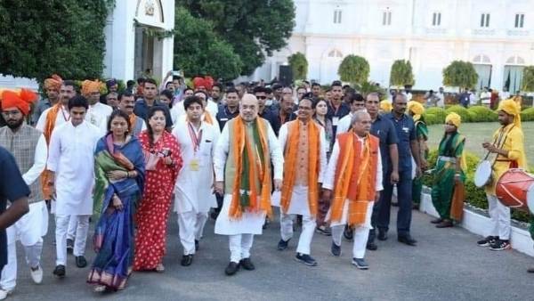 जय विलास पैलेस पहुंचे थे गृह मंत्री अमित शाह