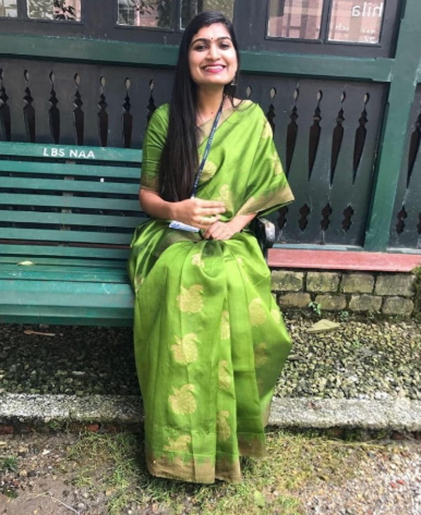  दंतेवाड़ा की रहने वाली हैं आईएएस नम्रता जैन