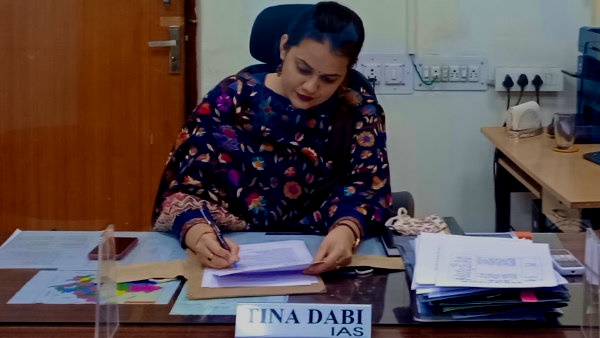 पालड़ी गांव में है कस्टोडियन भूमि पालड़ी गांव में है कस्टोडियन भूमि