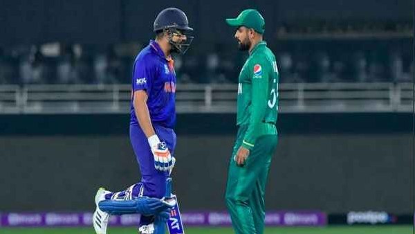 बॉलीवुड स्टार्स ने दी प्रतिक्रिया बॉलीवुड स्टार्स ने दी प्रतिक्रिया