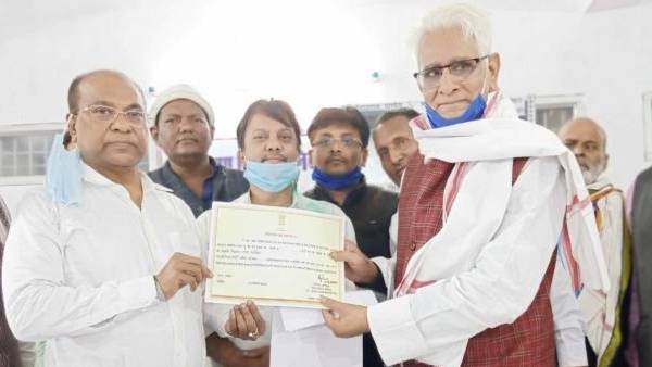 बिहार में होनहार छात्रों की कमी नहीं है- केदारनाथ पांडेय 