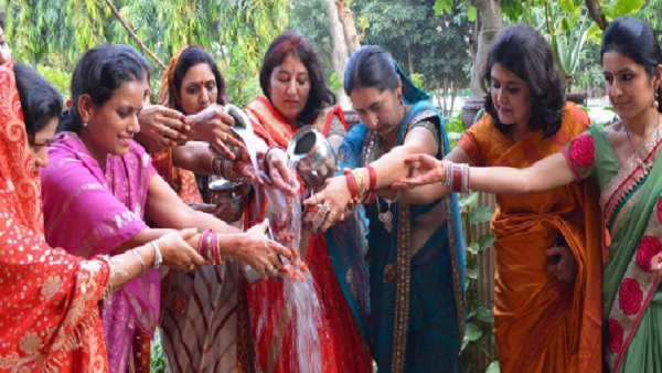 Karwa Chauth 2022 Mantra & Aarti