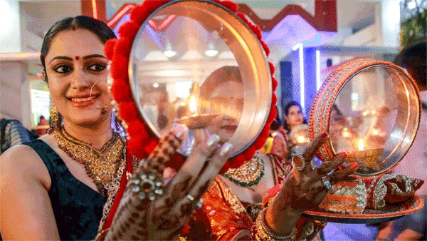करवा चौथ का प्रारंभ 13 अक्टूबर को 1:59 बजे से हो गया है