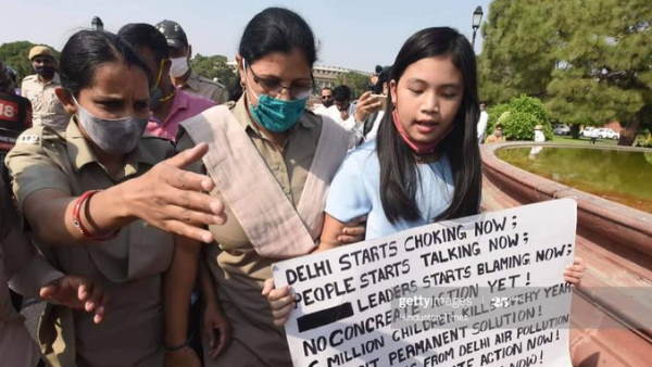 पुलिस ने मामले में दर्ज की एफआईआर