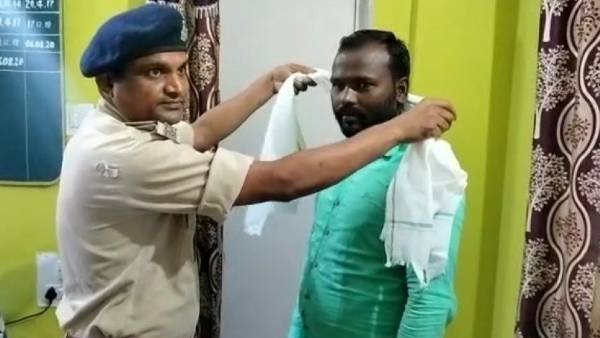 'मुकेश के हुनर को मिलना चाहिए पंख'