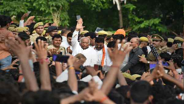 कर्नाटक में खड़गे की राजनीति