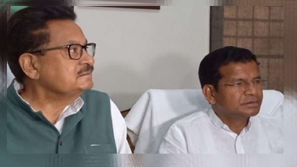 कांग्रेस लहर ने दिलाई थी सफलता 