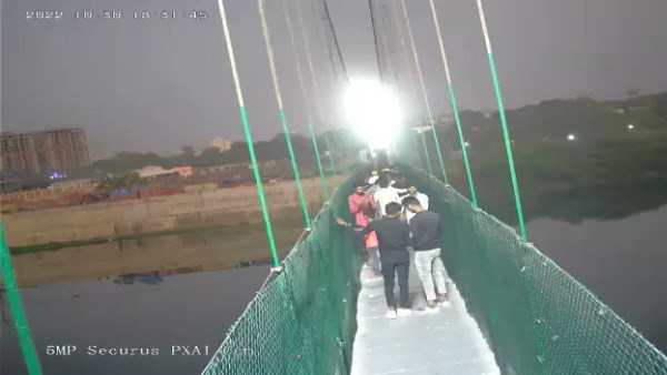 हादसे में 130 से ज्यादा लोगों की मौत