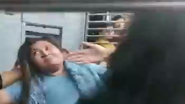 कैसे शुरू हुआ पहले सीट को लेकर विवाद कैसे शुरू हुआ पहले सीट को लेकर विवाद