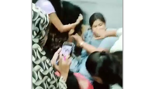 दो महिलाओं से शुरू हुआ था विवाद दो महिलाओं से शुरू हुआ था विवाद