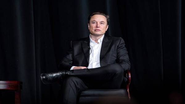 एलन मस्क ने कैसे खरीदा ट्विटर