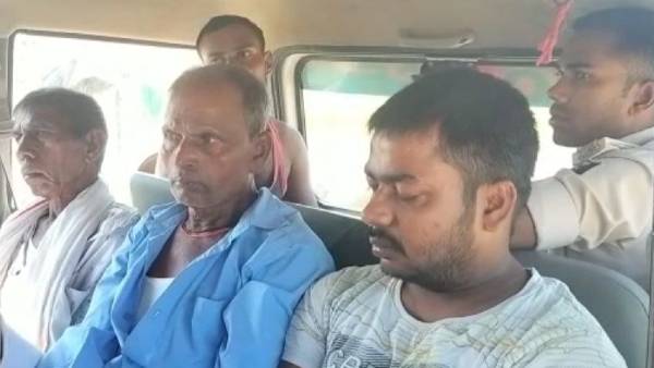 पुलिस के गांव पहुंचने से ग्रामीण नाराज़ पुलिस के गांव पहुंचने से ग्रामीण नाराज़