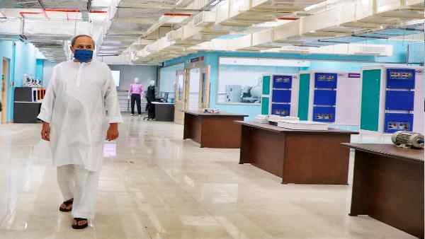 नवीन पटनायक का परिवार