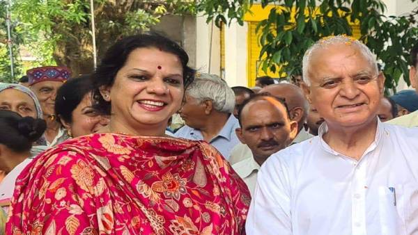 मंत्री के पुत्रमोह से बेटी नाराज